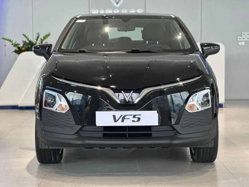VF5 Màu đen - Ảnh 3