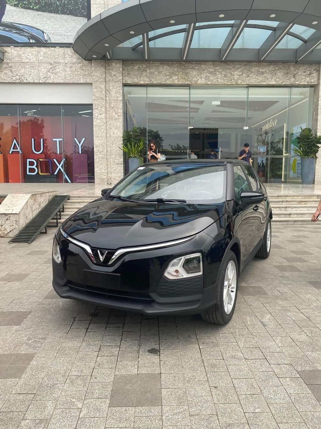 VF5 Màu đen - Ảnh 11